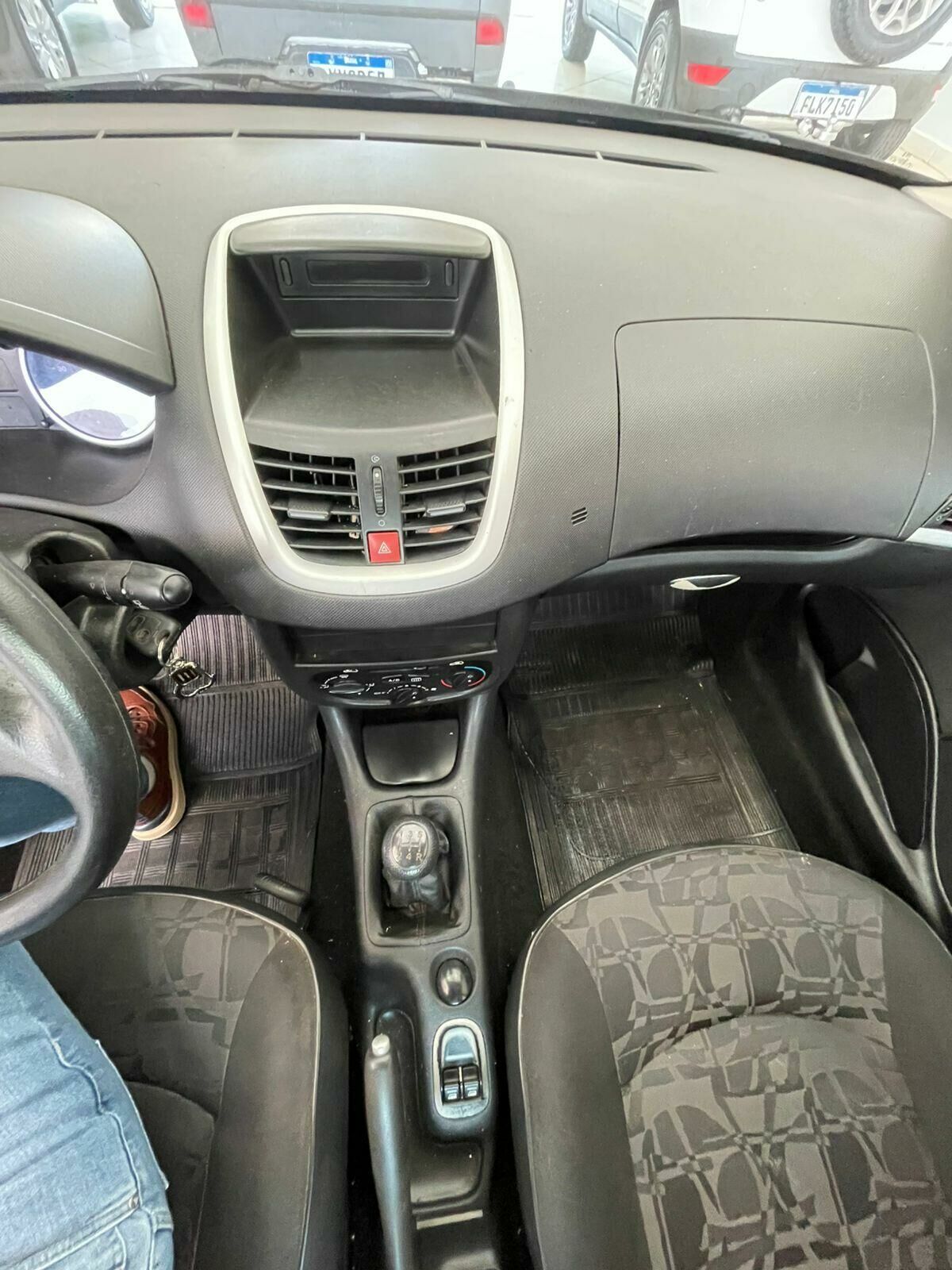 Imagem do veículo  PEUGEOT XR 1.4